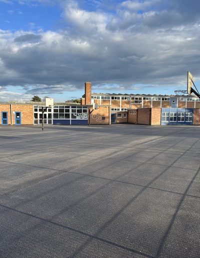 33B9B043-4C0B-49F0-BF66-ED9A571C3C11