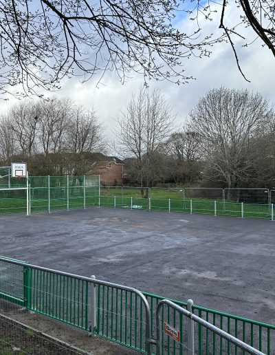 99FA099E-DD96-4D47-B9D4-BDB4F26630F2