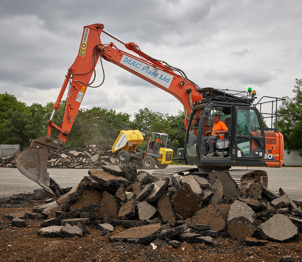 Excavator Sandy Secondary School MAC Groundwork Contractors 3G Sports Facility-2 MAC plant machinery carrying out groundwork for the installation of the 3G pitch for Sandy Secondary School