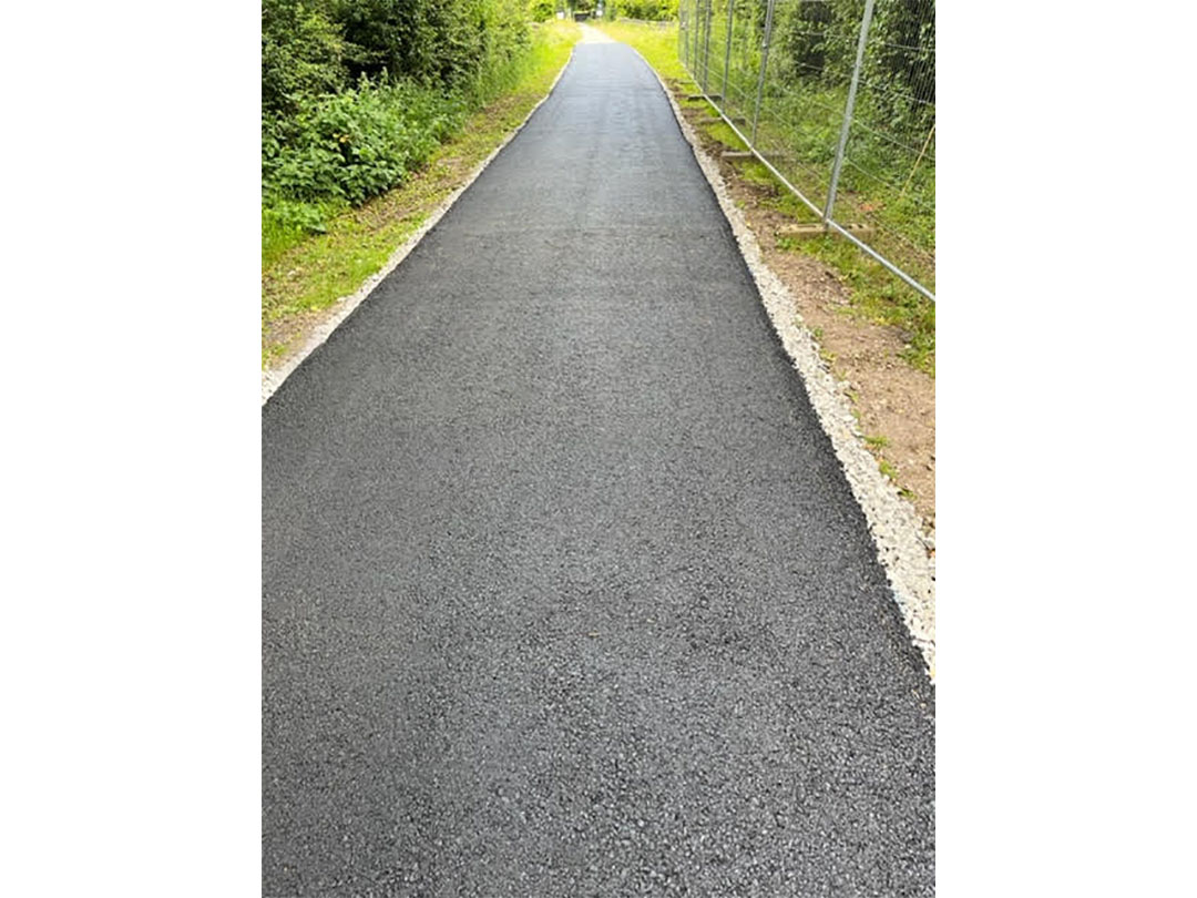 Sustrans Cloud Trail Tarmac Asphalt Footpath-2 sustrans cloud trail new tarmac asphalt footpatch by MAC Groundwork